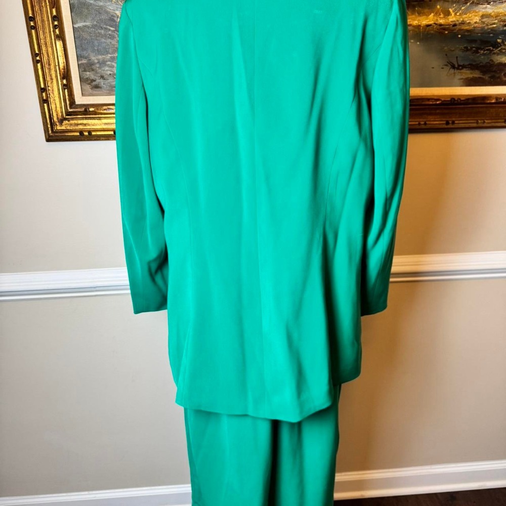 Vintage Emerald Green Skirt Suit Rhinestone Trim Gold Brooch Plus Size 18W - Picture 4 of 8